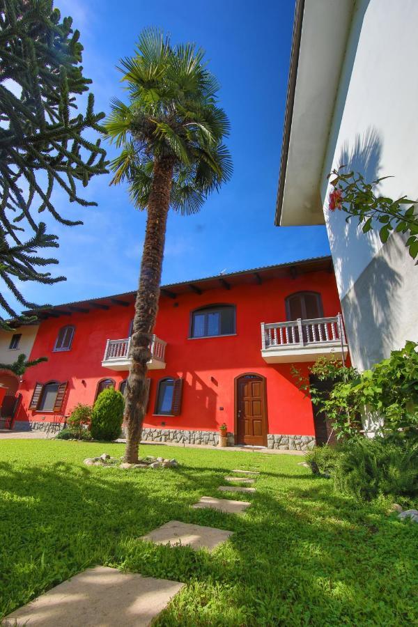 Binario 9 3/4 Villafranca Piemonte Exterior foto